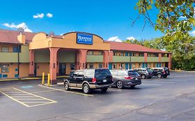 Rodeway Inn & Suites Monroeville-Pittsburgh